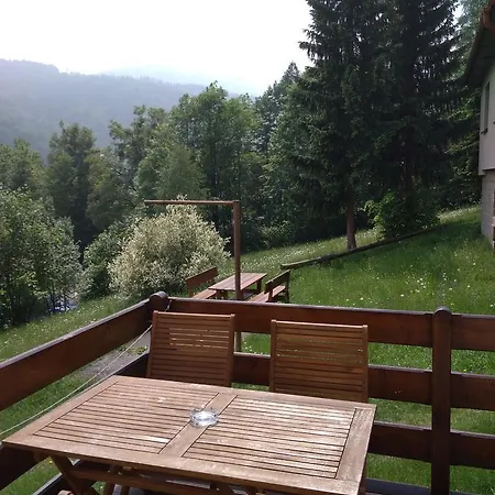 Prázdninový dům Bungalovy U Haliny - Tyra Natura Trinec